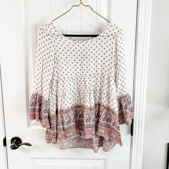 American Eagle Pink Paisley Floral Boho Peplum Top Flared Sleeves Size Small - Picture 1 of 7